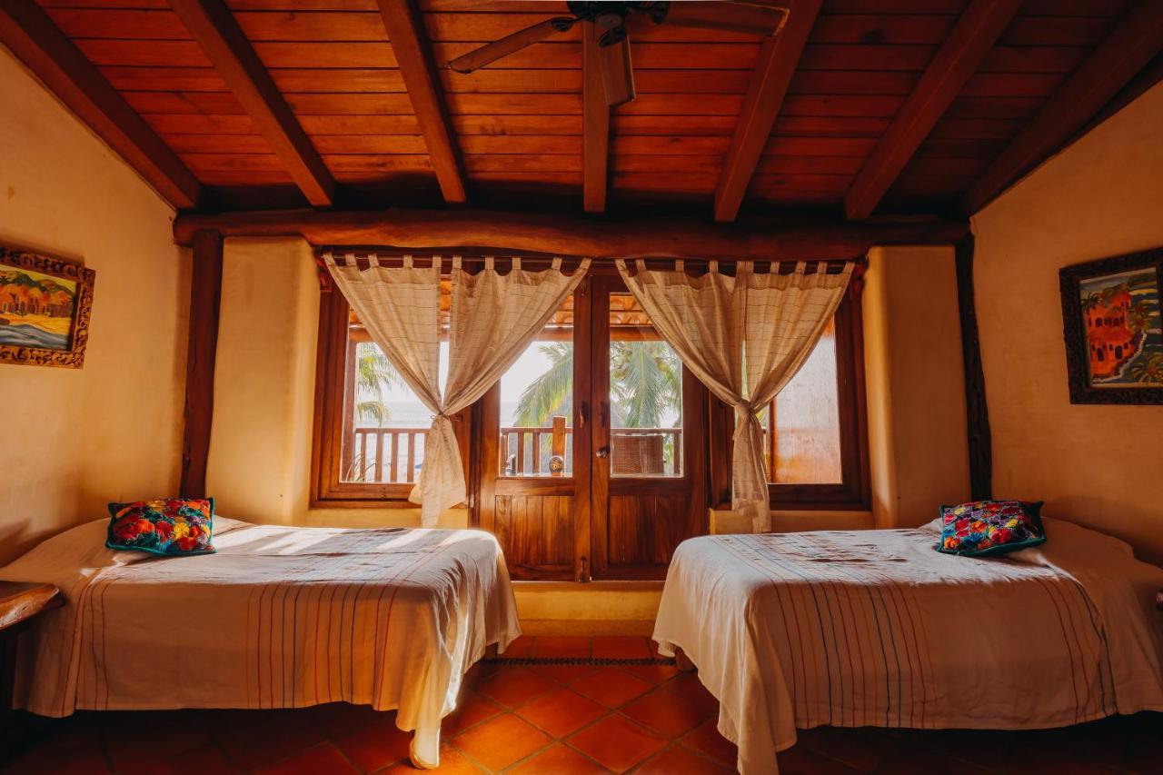Tres Mujeres Hotel ترونكونيس المظهر الخارجي الصورة